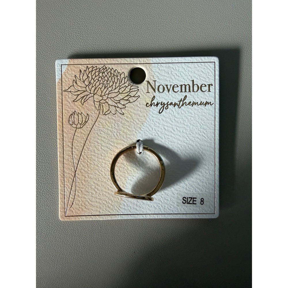 Francesca's November Chrysanthemum Birth Flower Signet Ring Gold Tone Size 8